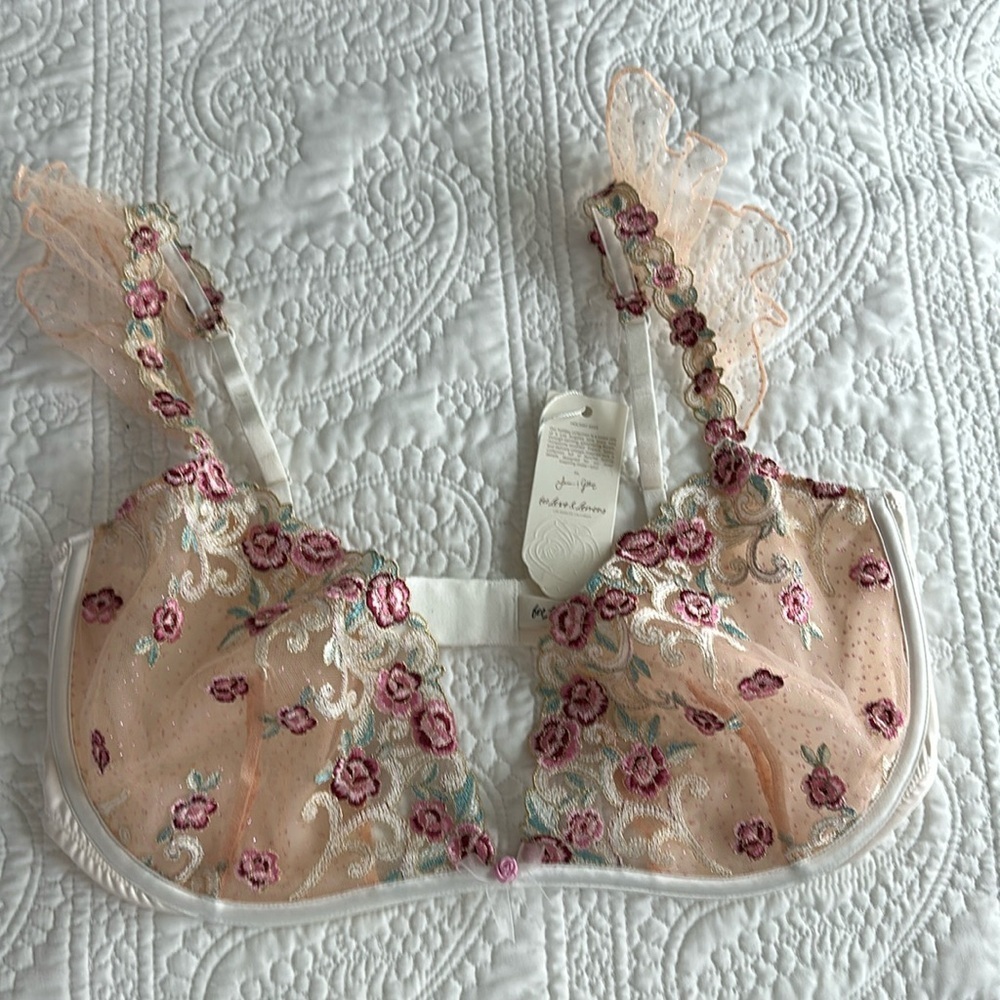 For Love And Lemons Siena Ruffle Bra 38D Cream Roses Embroidered Lingerie